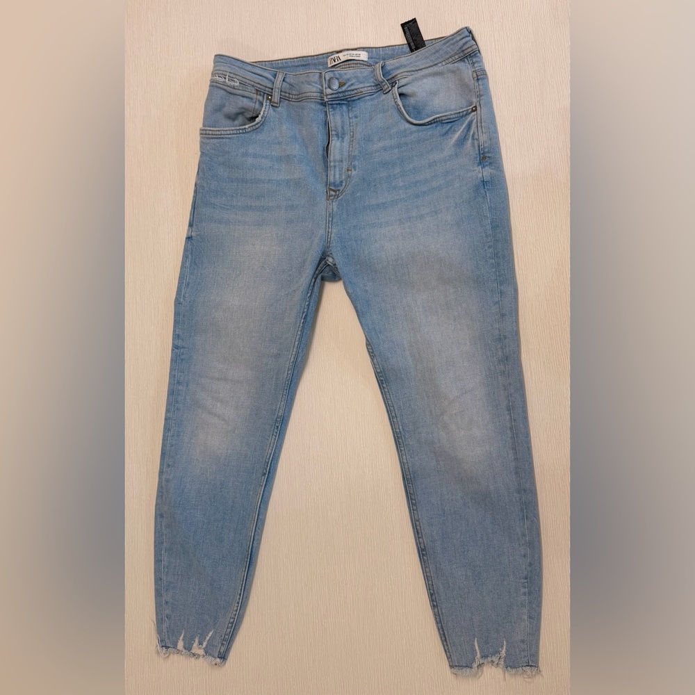 Zara Men's Faded Blue Skinny Jeans
